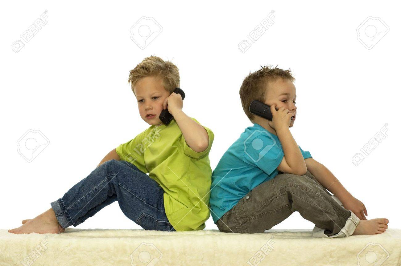 Underestimating How Much Friends Appreciate You Reaching Out